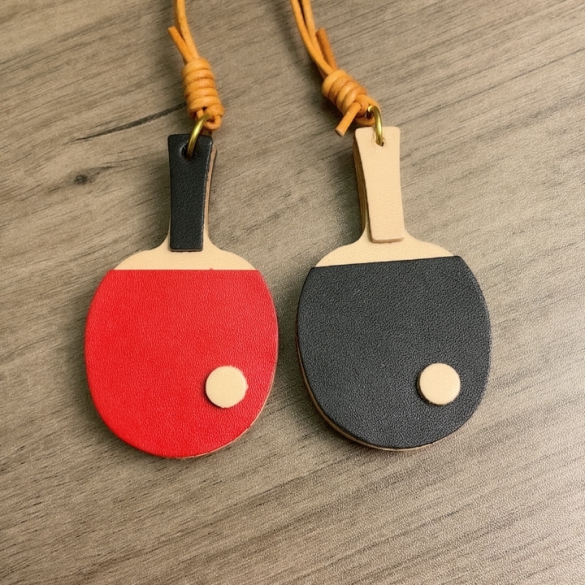 Genuine Leather Table Tennis K – Table Tennis Keychain Bewertung und Preis